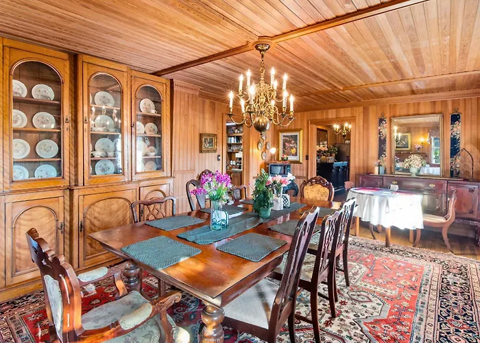 The Castle Bed And Breakfast